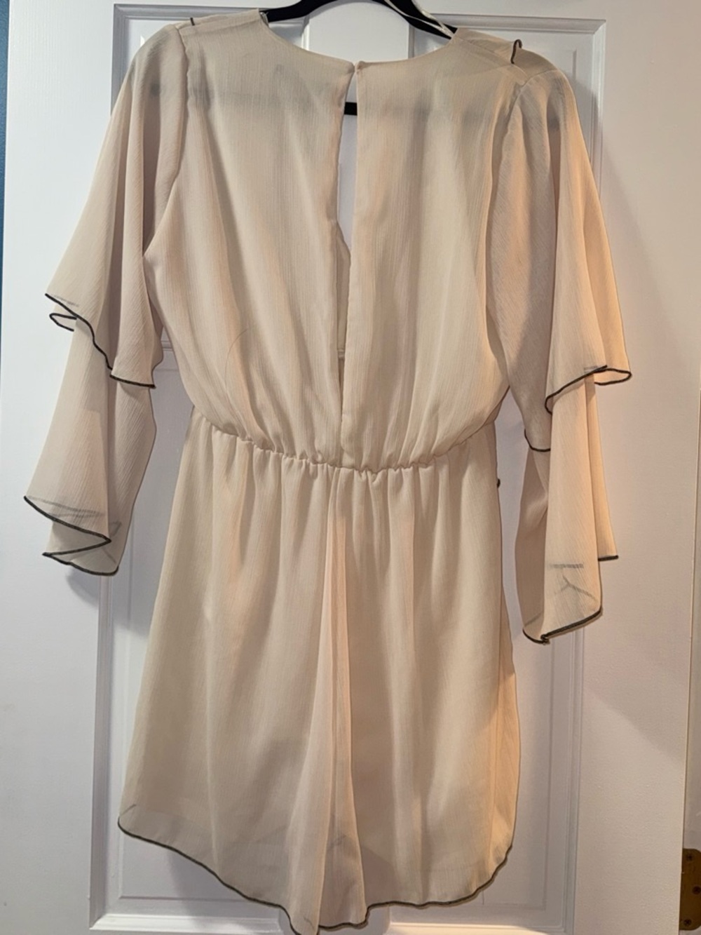 Beige Ruffle V-Neck Romper - Picture 7 of 8